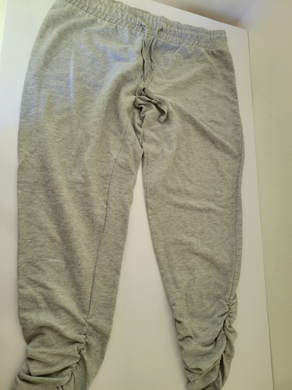 Bobbie Brooks Light Gray Ladies' Capri/Cropped Joggers XL